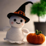 Cute Ghost Crochet Pattern – Halloween Amigurumi