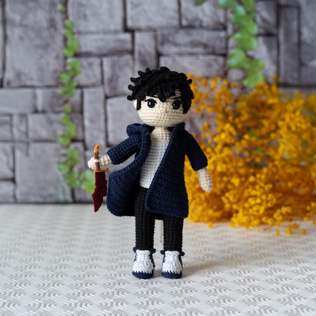 Solo Leveling Amigurumi: Sung Jin-Woo Crochet Pattern