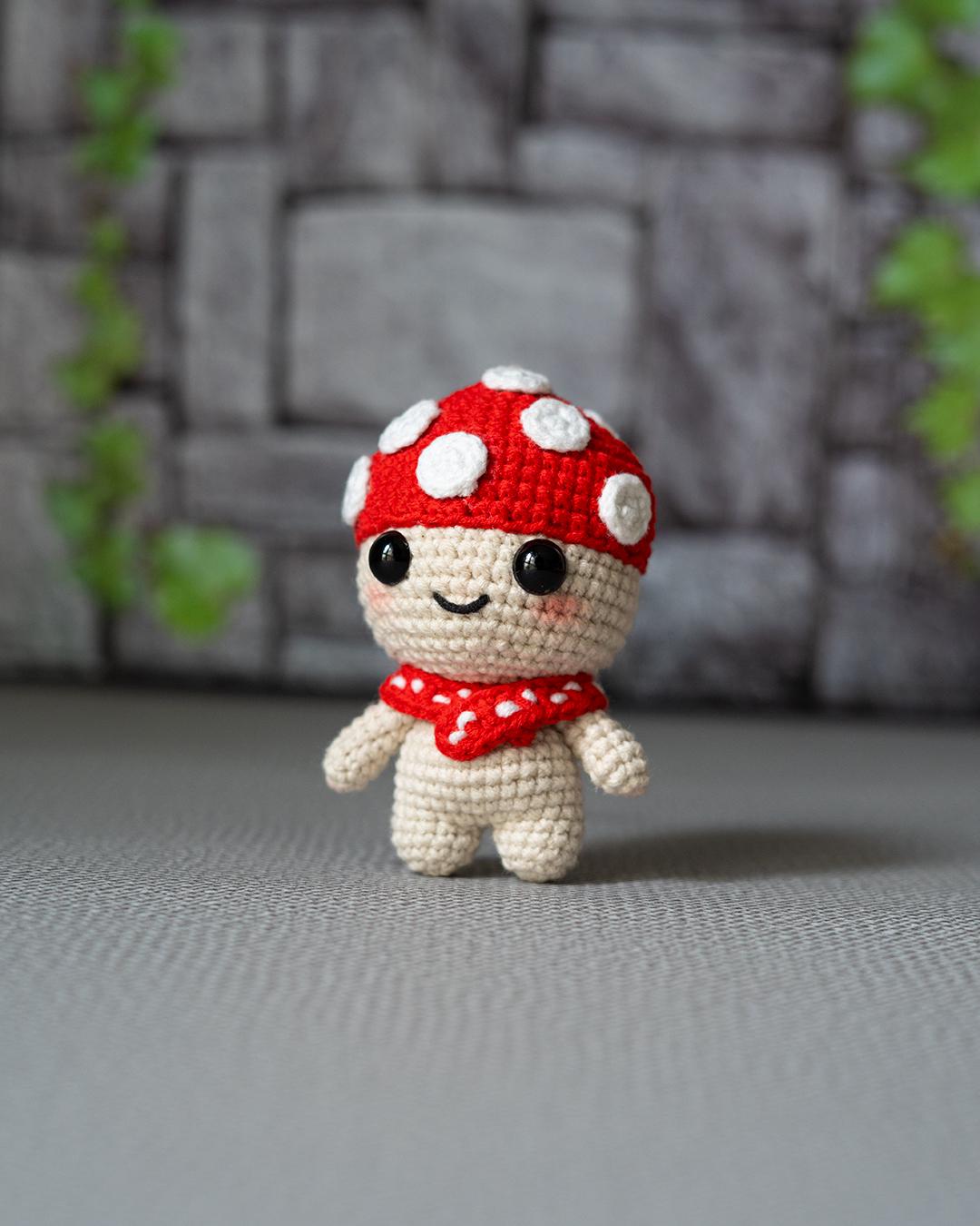 Cute Mushroom Crochet Pattern – Amigurumi Keychain